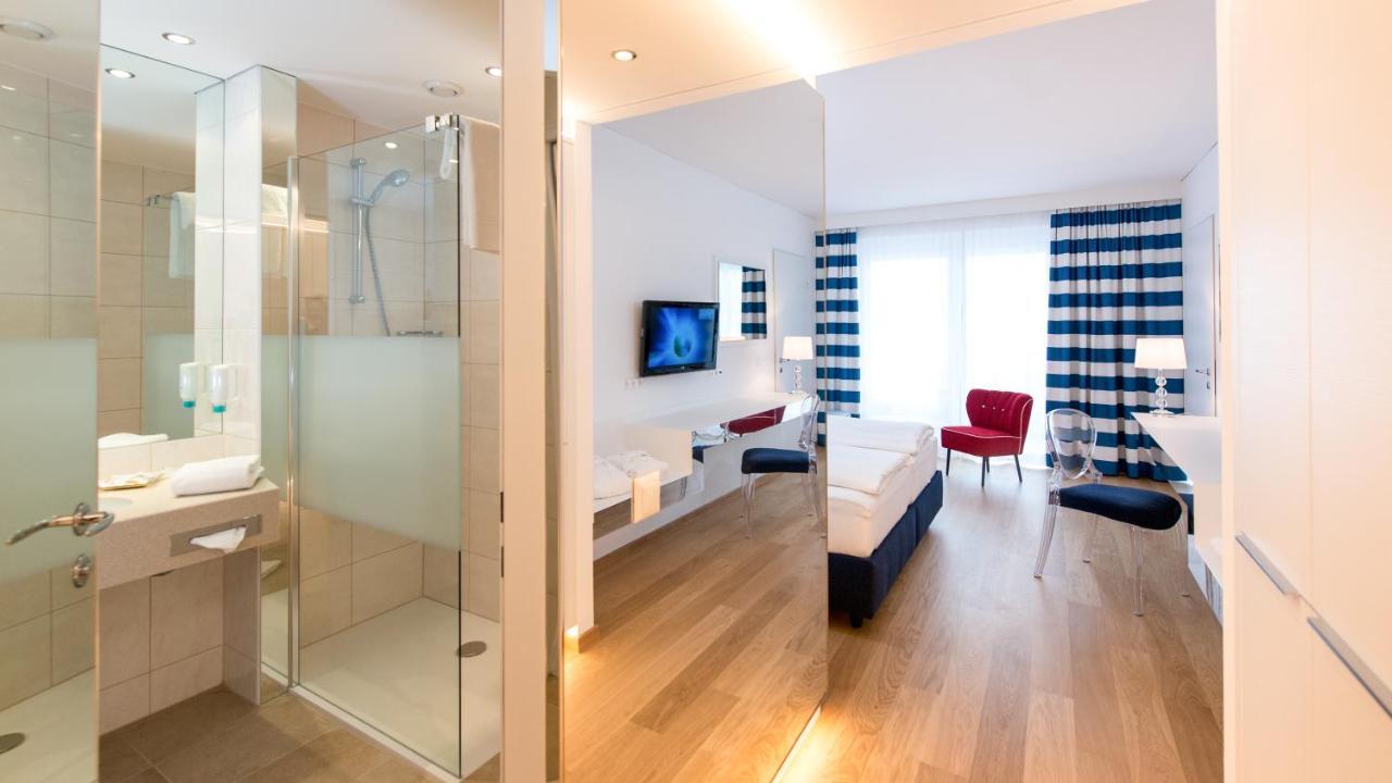 Deluxe Doppelzimmer mit Balkon und Seeblick